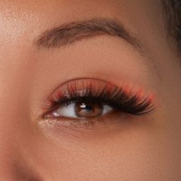 2-Piece Bundle of Kiss Halloween-Themed Accessories - Eyelashes & Fake Nails NWT - Picture 7 of 10